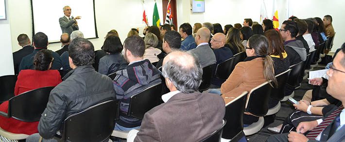 PALESTRA ABORDA IMPLANTAÇÃO DO BLOCO K